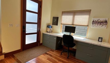 office-cleaning office-cleaning